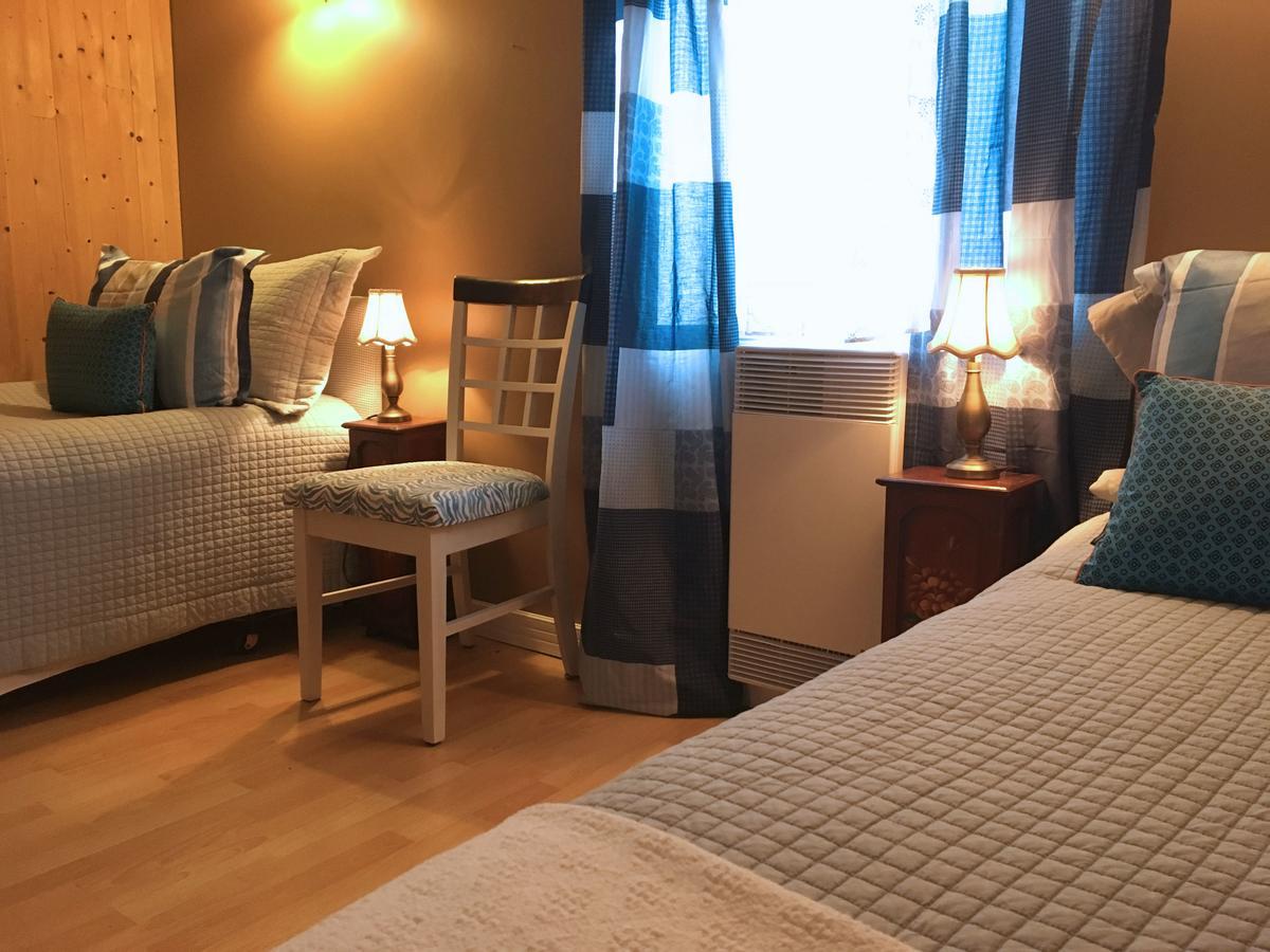 La Chouette Viree Bed & Breakfast Grandes-Bergeronnes Eksteriør bilde